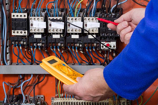 Emergency Electrician Services Licensed and Insured